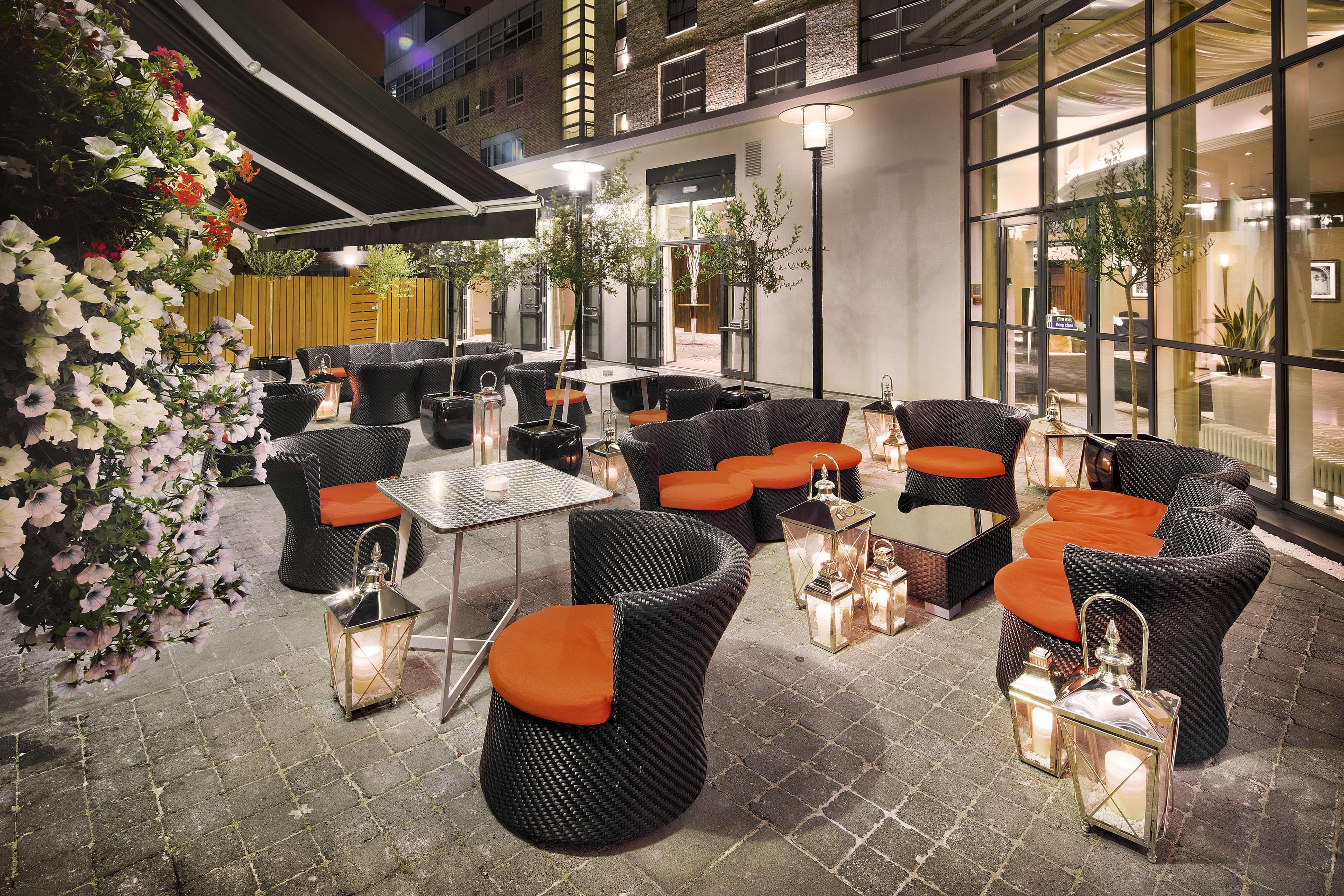 Hotel Hilton Dublin Restaurace fotografie